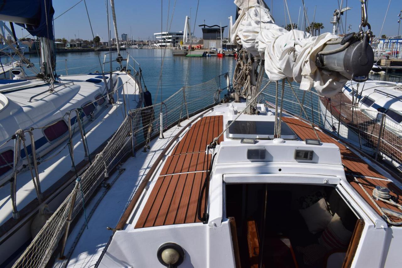 Velero En Puerto De Valencia - E&M Boats酒店 外观 照片